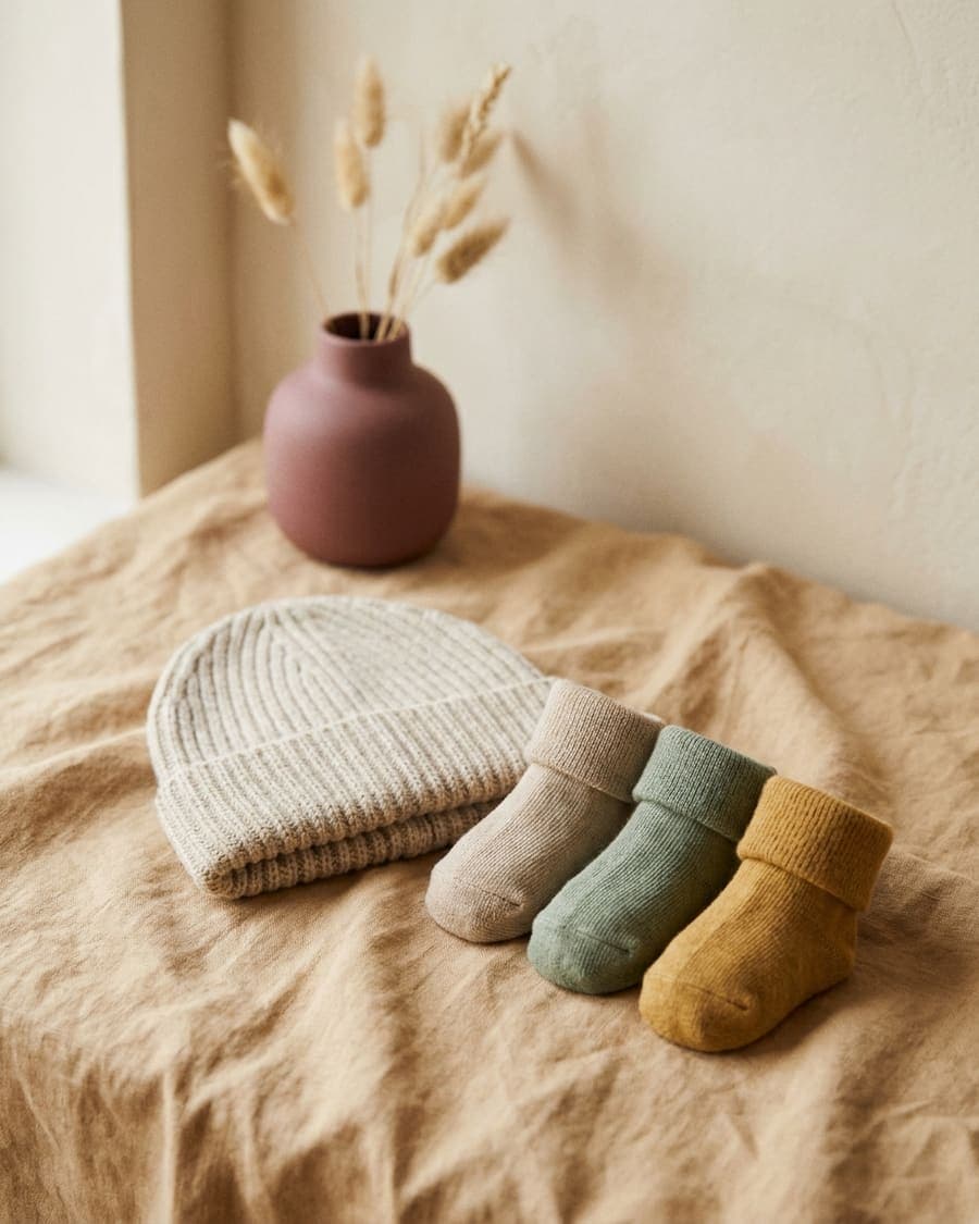 Gorros y calcetines (set)